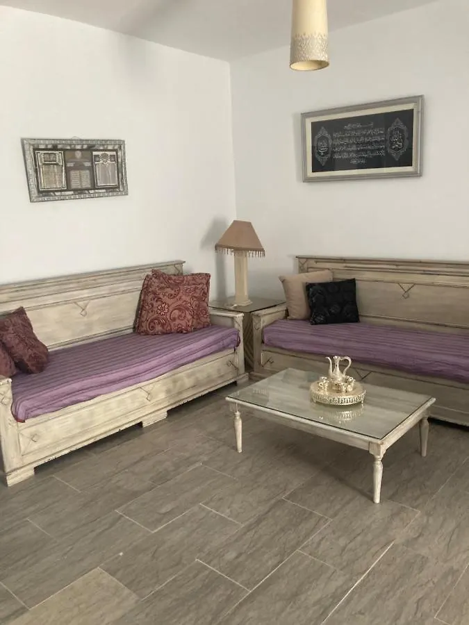 La Marsa Maison Avec Jardin, Terrasse Parking Wifi Illimite Holiday home La Marsa